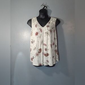 Daniel Rainn White Floral Lace Tank Top